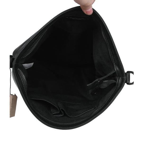 Bottega Veneta croco leather messenger bag 16051 black - Click Image to Close